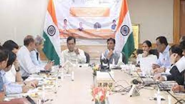"ಸಮಗ್ರ ಆರೋಗ್ಯ" ನೀತಿಗಾಗಿ ಆಯುಷ್ ಸಚಿವಾಲಯ ಮತ್ತು ಆರೋಗ್ಯ ಮತ್ತು ಕುಟುಂಬ ಕಲ್ಯಾಣ ಸಚಿವಾಲಯ ಸಹಯೋಗ