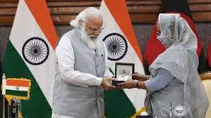 ಭಾರತದ ಪ್ರವಾಸ ಕೈಗೊಂಡ ಬಾಂಗ್ಲಾದೇಶದ ಪ್ರಧಾನಿ ಶೇಖ್ ಹಸೀನಾ