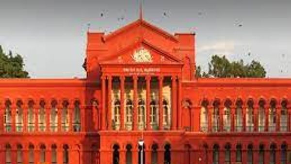 ಕರ್ನಾಟಕ ಹೈಕೋರ್ಟ್​​ ಮುಖ್ಯ ನ್ಯಾಯಾಧೀಶರಾಗಿ ವರಾಳೆ ನೇಮಕ