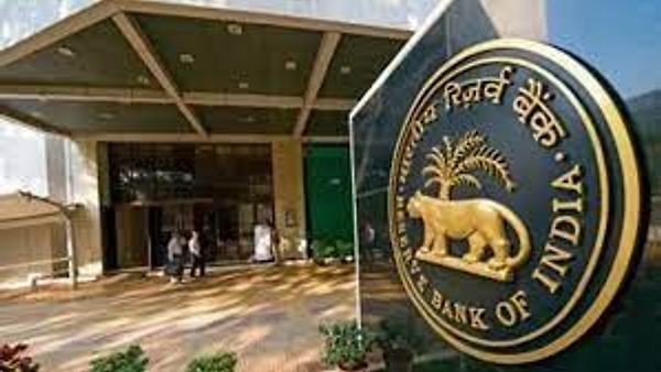 ರೆಪೋ ದರ ಯಥಾಸ್ಥಿತಿ ಕಾಯ್ದುಕೊಂಡ RBI