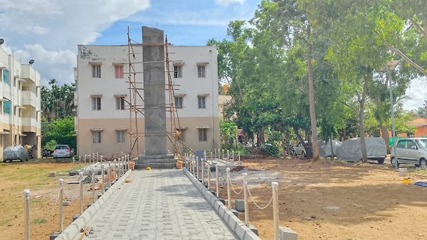 🎖️ ಚಾಮರಾಜನಗರದಲ್ಲಿ ರಾಜ್ಯದ ಅತಿ ಎತ್ತರದ ಹುತಾತ್ಮ ಪೊಲೀಸ್ ಸ್ಮಾರಕ