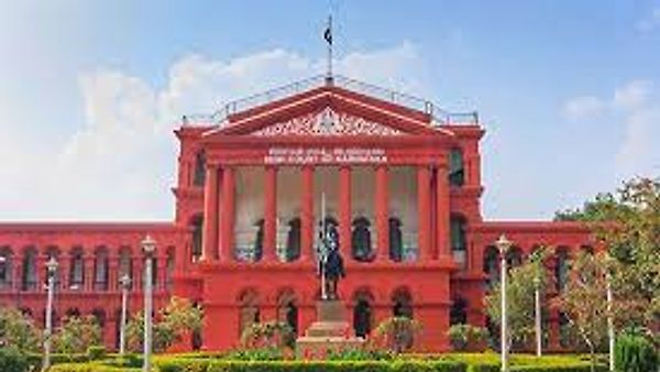 ಬೆಂಗಳೂರಿನ ನಗರ ಸಿವಿಲ್ ನ್ಯಾಯಾಲಯದ ಕಾರ್ಯಾಲಯ ಘಟಕದಲ್ಲಿ ಖಾಲಿ ಇರುವ ವಿವಿಧ ಹುದ್ದೆಗಳ ನೇಮಕಾತಿ | SSLC ಪಾಸಾದ ಅಭ್ಯರ್ಥಿಗಳಿಂದ ಅರ್ಜಿ ಆಹ್ವಾನ