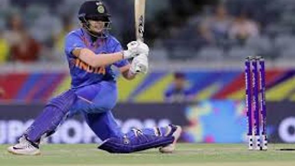 T20 ಮಹಿಳಾ ಕ್ರಿಕೆಟ್'ನಲ್ಲಿ  ಶಫಾಲಿ  ವರ್ಮಾ ನಂ. 1 ಆಟಗಾರ್ತಿ
