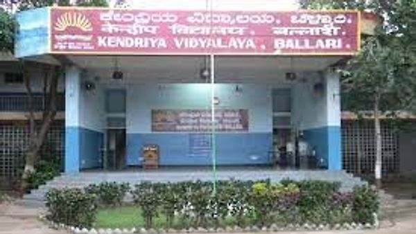 ಬಳ್ಳಾರಿಯ ಕೇಂದ್ರೀಯ ವಿದ್ಯಾಲಯದಲ್ಲಿ ಖಾಲಿ ಇರುವ ಹುದ್ದೆಗಳ ನೇಮಕಾತಿಗಾಗಿ ಅರ್ಹ ಅಭ್ಯರ್ಥಿಗಳಿಂದ ಅರ್ಜಿ ಆಹ್ವಾನ