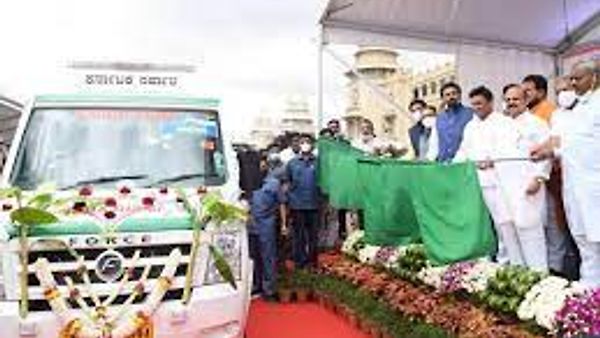 ಕವಚ ಯೋಜನೆ ಅಡಿ 120 ಆಂಬ್ಯುಲೆನ್ಸ್‌ಗಳು ಆರೋಗ್ಯ ಸೇವೆಗೆ ಸೇರ್ಪಡೆ