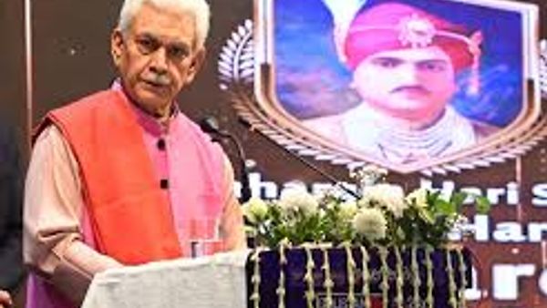 ಲೆಫ್ಟಿನೆಂಟ್ ಗವರ್ನರ್ ಮನೋಜ್ ಸಿನ್ಹಾ ಅವರಿಗೆ 'ಮಹಾರಾಜ ಹರಿಸಿಂಗ್ ಪ್ರಶಸ್ತಿ'