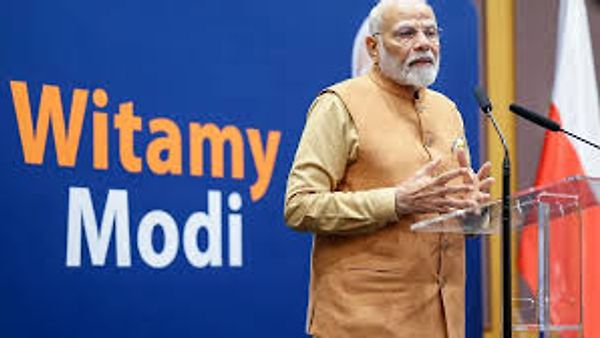 ಜಾಗತಿಕ ಸಂಘರ್ಷಕ್ಕೆ ರಾಜತಾಂತ್ರಿಕತೆಯೇ ಮದ್ದು: ಪ್ರಧಾನಿ ಮೋದಿ ಕರೆ | ತೈಲ ದರ ಏರಿಕೆಯ ಭೀತಿಯಲ್ಲಿ ಭಾರತ