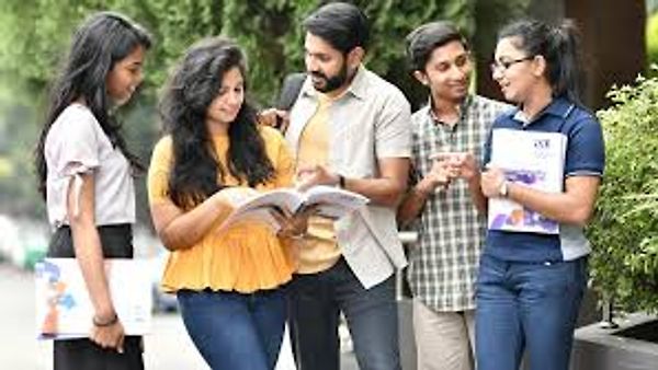 🏥 ಆಯುರ್ವೇದ ವೈದ್ಯರಿಗೆ ಗುಡ್ ನ್ಯೂಸ್! ಬೆಂಗಳೂರು ಸರ್ಕಾರಿ ಮಹಾವಿದ್ಯಾಲಯದಲ್ಲಿ ಬೋಧಕರ ಹುದ್ದೆಗಳ ನೇರ ನೇಮಕಾತಿ