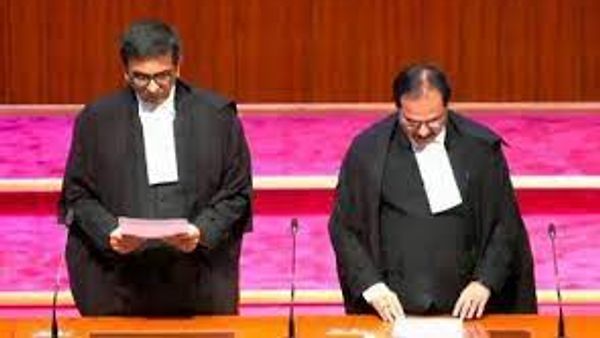 ಸುಪ್ರೀಂ ಕೋರ್ಟ್ ನ್ಯಾಯಮೂರ್ತಿಗಳಾಗಿ ಕೆವಿ ವಿಶ್ವನಾಥನ್, ಪ್ರಶಾಂತ್ ಮಿಶ್ರಾ ರವರು ಪ್ರಮಾಣ ವಚನ ಸ್ವೀಕಾರ