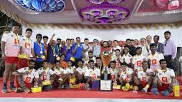 ಸೀನಿಯರ್ ರಾಷ್ಟ್ರೀಯ ಪುರುಷರ ಹ್ಯಾಂಡ್‌ಬಾಲ್ ಚಾಂಪಿಯನ್‌ಶಿಪ್ ಪ್ರಶಸ್ತಿಯನ್ನು ಮುಡಿಗೇರಿಸಿಕೊಂಡ ಕೇರಳ