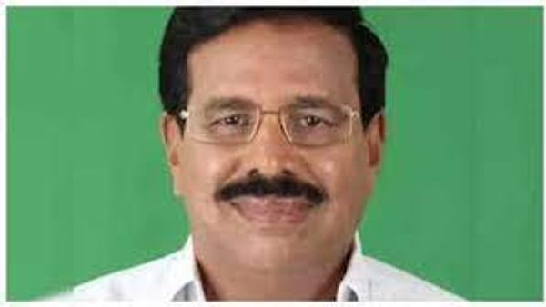 ಮಲಯಾಳಂನ ಖ್ಯಾತ ನಿರ್ಮಾಪಕ ಪಿವಿ ಗಂಗಾಧರನ್ (80) ನಿಧನ