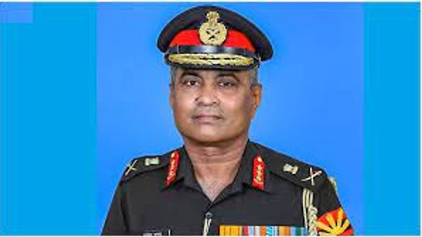ಲೆಫ್ಟಿನೆಂಟ್ ಜನರಲ್ ಮನೋಜ್ ಪಾಂಡೆ ಭಾರತದ ಹೊಸ ಸೇನಾ ಮುಖ್ಯಸ್ಥ